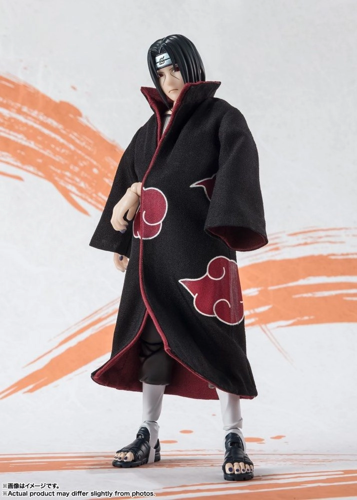 Inclusion Practice S.H. Figuarts Naruto Shippuden Itachi Uchiha (NARUTOP99 Edition) Action Figure