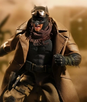 Superhero Model PVC Figure Mezco Toyz ONE:12 Collective: Knightmare Batman Action Figure