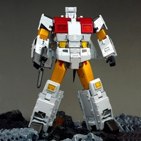 Fans Toys FT-30A Maverick (Reissue) Action Figure Media Attention