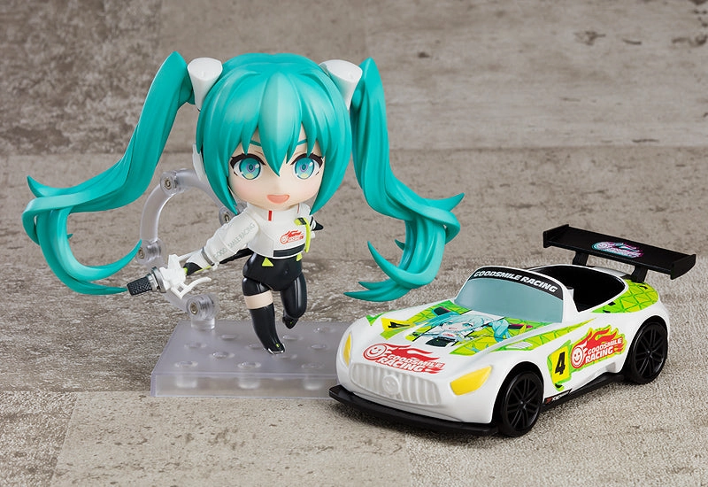 Nendoroid #1839 Racing Miku 2022 Ver Good Smile Racing Vocaloid Hatsune Miku GT Project progress tracking Picnic Setup