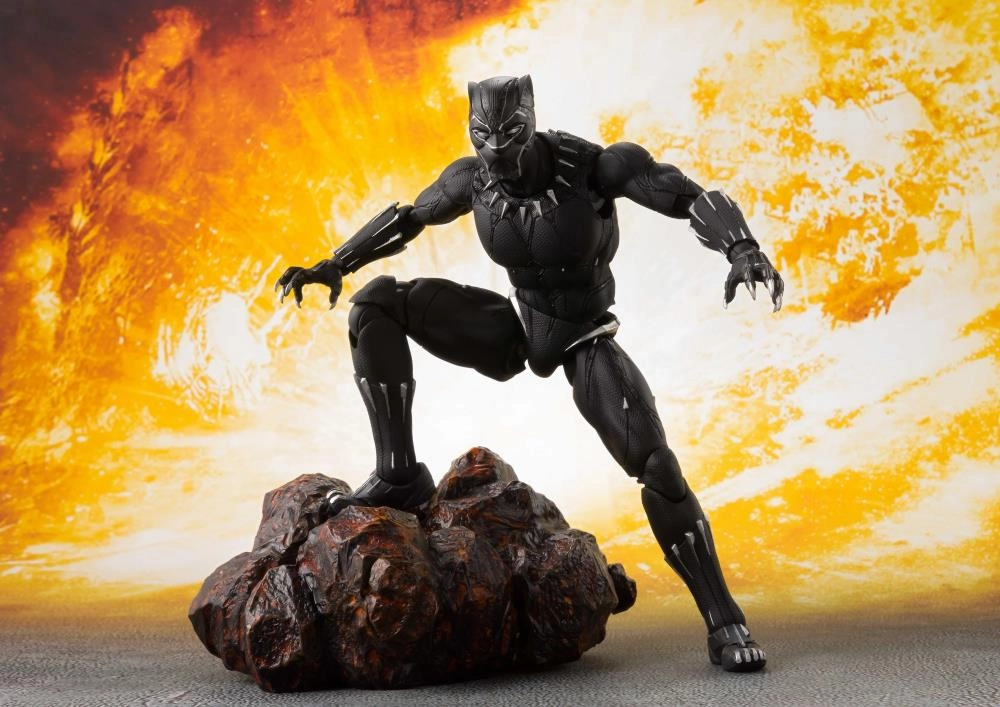 S.H. Figuarts Black Panther & Tamashii Effect Rock Avengers: Infinity War Action Figure Camping Gear