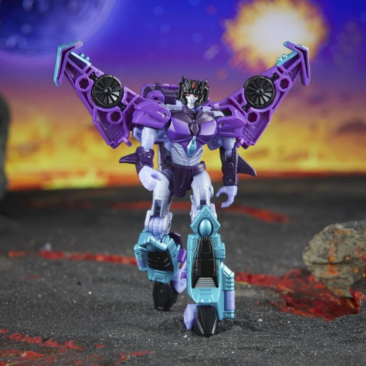 Casual Fan Premium Figure Transformers Generations Legacy United Deluxe Class Cyberverse Universe Slipstream Action Figure