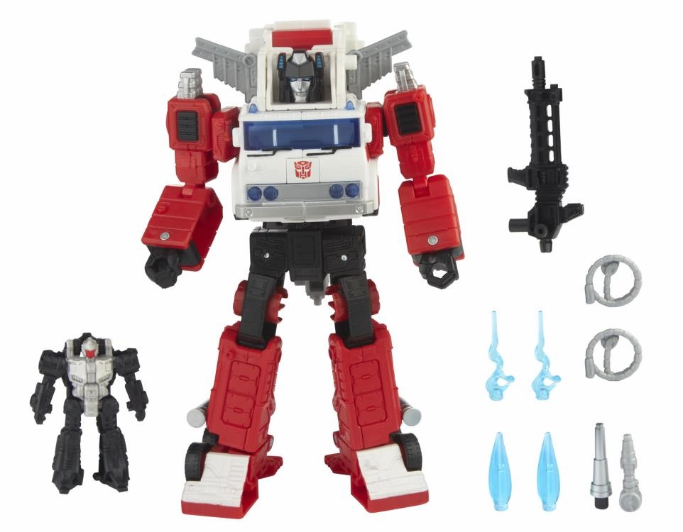 Transformers Generations Selects WFC-GS26 Voyager Artfire & Nightstick Action Figure Holiday Ornament Toy Museum
